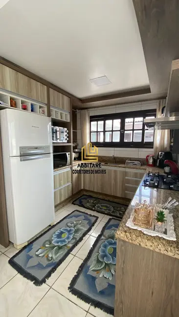 Foto 5 de Casa com 3 quartos à venda, 150m2 em Centro, Passo De Torres - SC