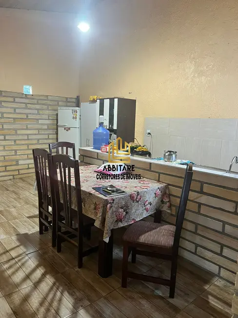 Casa com 3 quartos à venda, 72m2 em Torres - RS - imagem 3 Foto 3 de Casa com 3 quartos à venda, 72m2 em Torres - RS