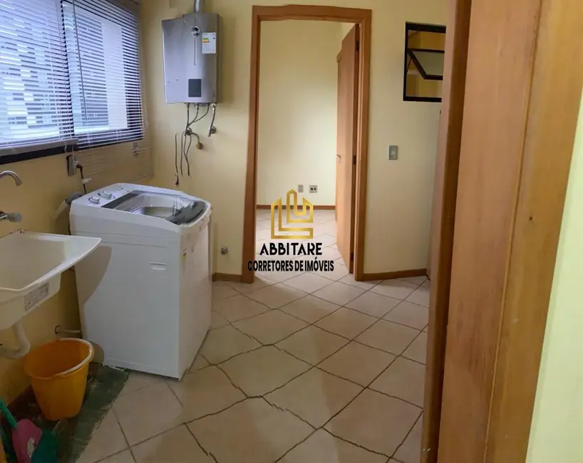 Apartamento com 3 quartos à venda, 198m2 em Torres - RS - imagem 4 Foto 4 de Apartamento com 3 quartos à venda, 198m2 em Torres - RS