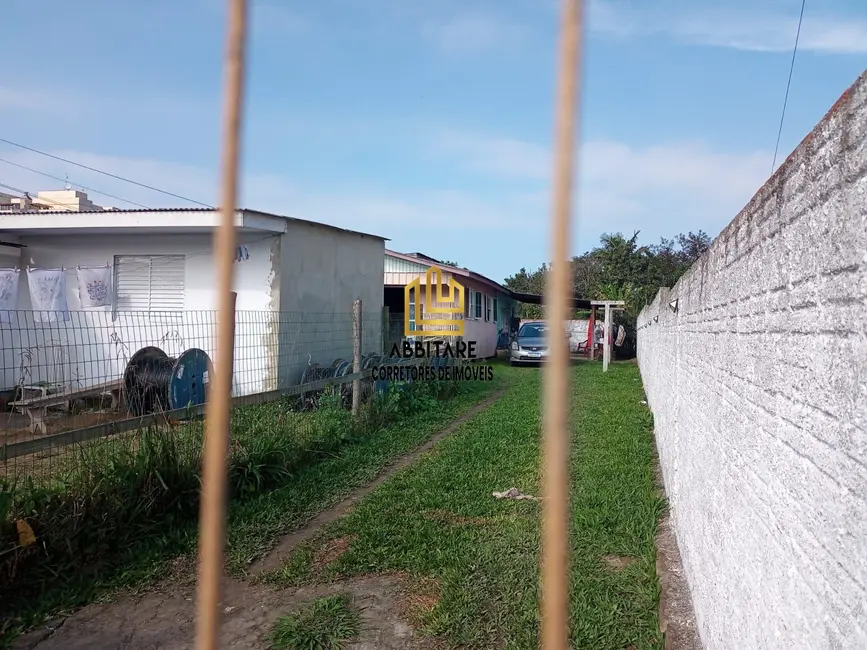 Foto 2 de Terreno / Lote à venda, 408m2 em Torres - RS