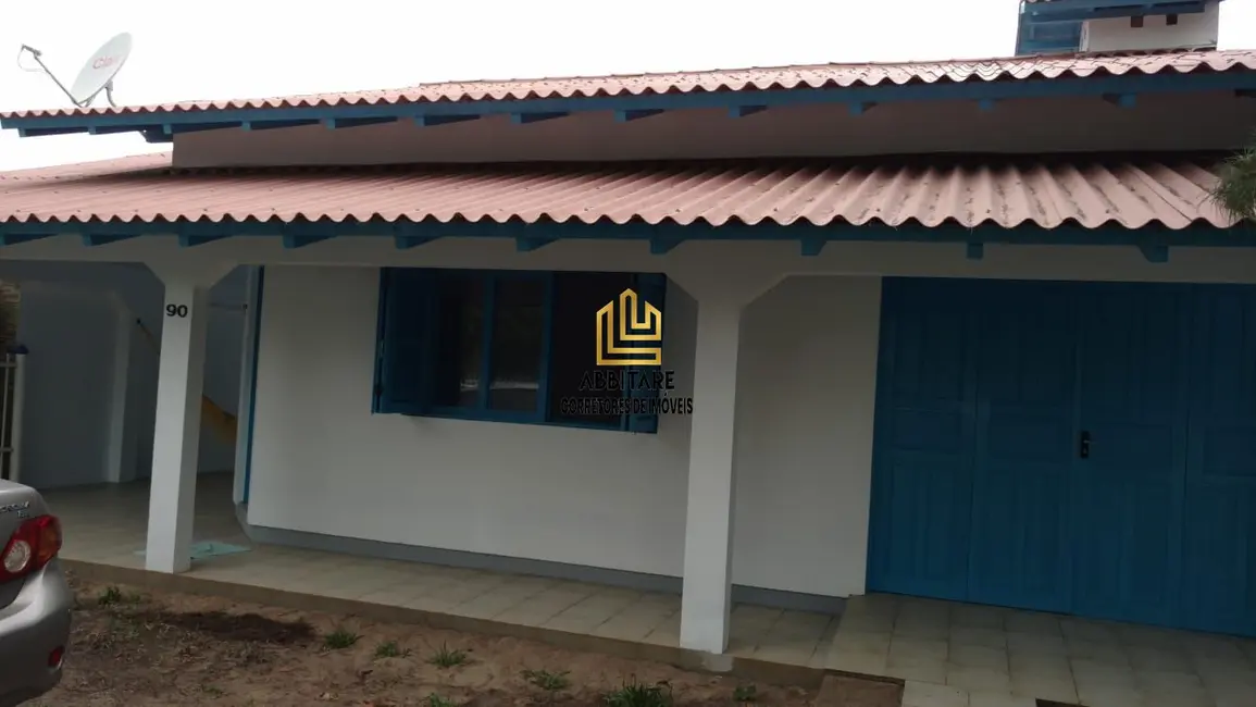 Casa com 3 quartos à venda, 140m2 em Torres - RS - imagem 1 Foto 1 de Casa com 3 quartos à venda, 140m2 em Torres - RS