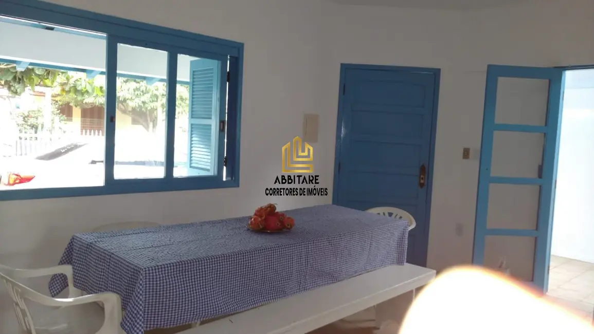 Casa com 3 quartos à venda, 140m2 em Torres - RS - imagem 2 Foto 2 de Casa com 3 quartos à venda, 140m2 em Torres - RS