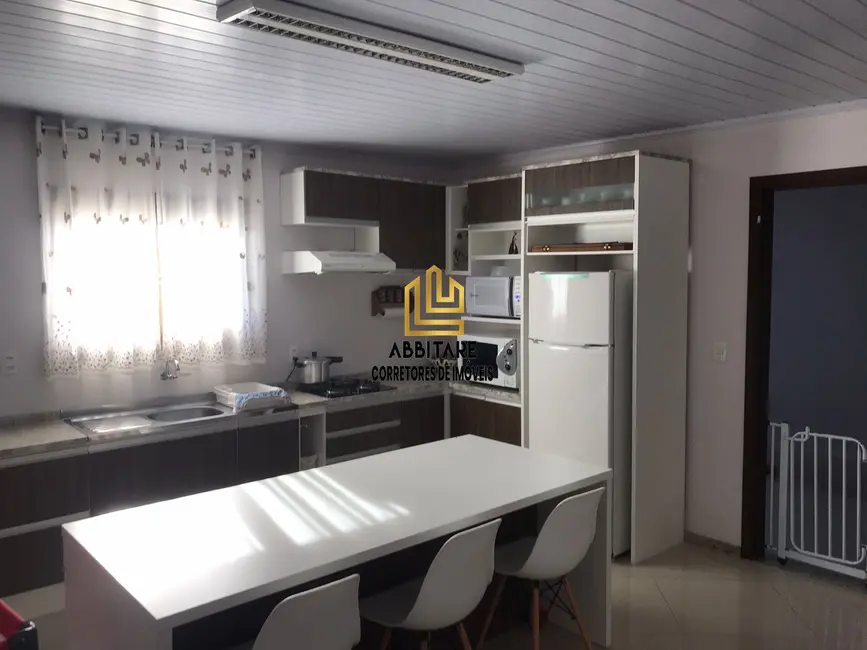 Casa com 3 quartos à venda, 352m2 em Torres - RS - imagem 6 Foto 6 de Casa com 3 quartos à venda, 352m2 em Torres - RS
