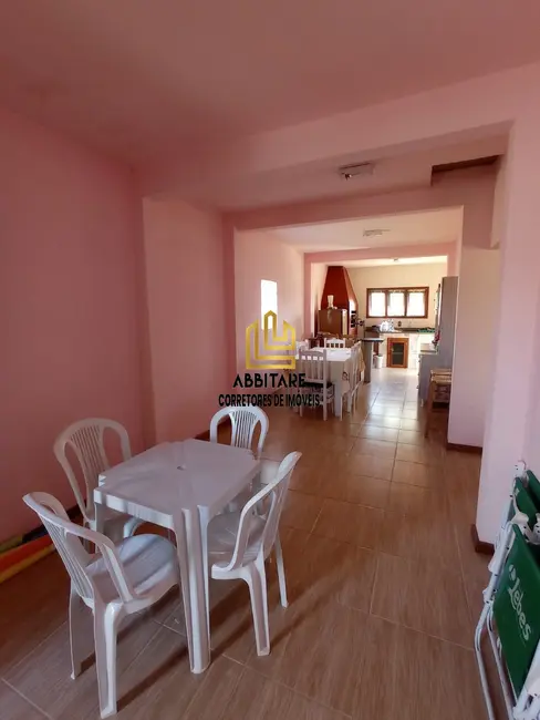 Casa com 3 quartos à venda, 115m2 em Torres - RS - imagem 5 Foto 5 de Casa com 3 quartos à venda, 115m2 em Torres - RS