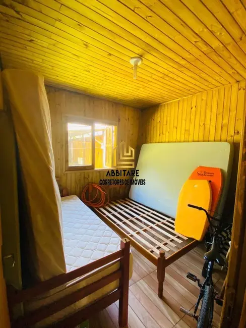 Foto 8 de Casa com 3 quartos à venda, 88m2 em Torres - RS