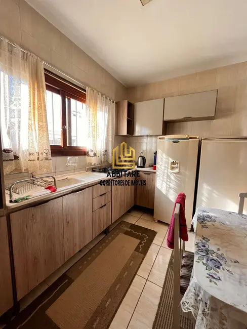 Casa com 4 quartos à venda, 85m2 em Torres - RS - imagem 5 Foto 5 de Casa com 4 quartos à venda, 85m2 em Torres - RS