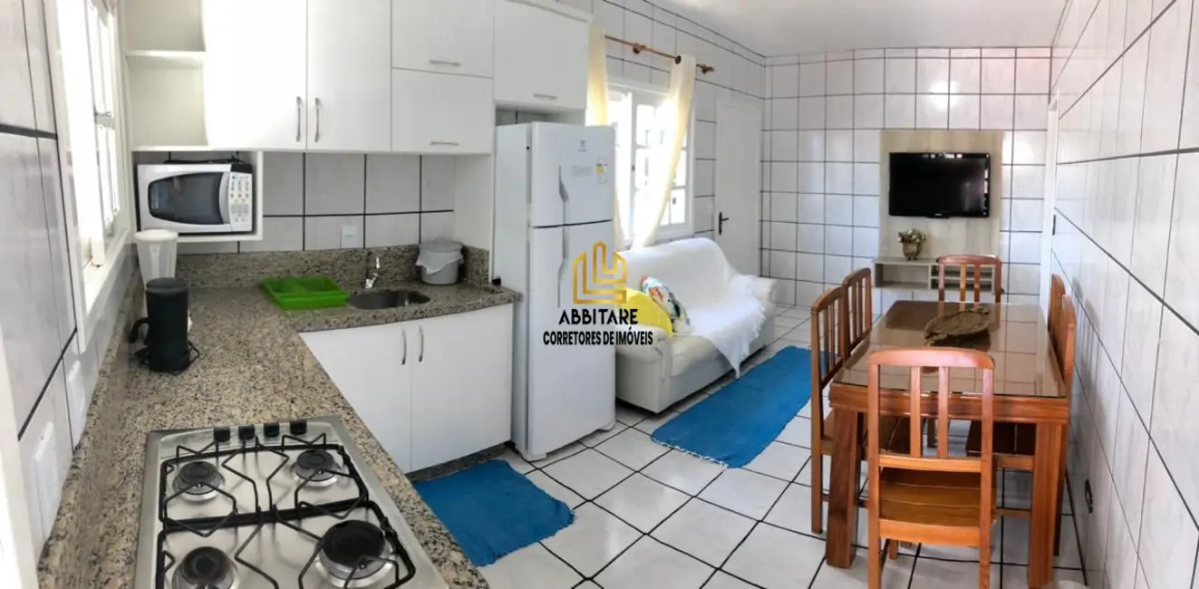 Casa com 7 quartos à venda, 300m2 em Centro, Torres - RS - imagem 7 Foto 7 de Casa com 7 quartos à venda, 300m2 em Centro, Torres - RS