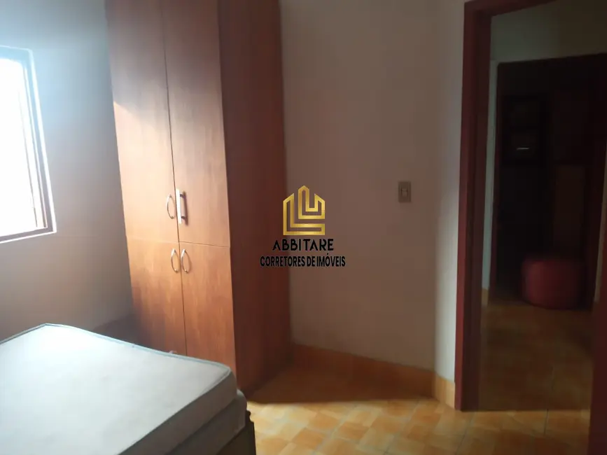 Casa com 3 quartos à venda, 150m2 em Centro, Passo De Torres - SC - imagem 8 Foto 8 de Casa com 3 quartos à venda, 150m2 em Centro, Passo De Torres - SC