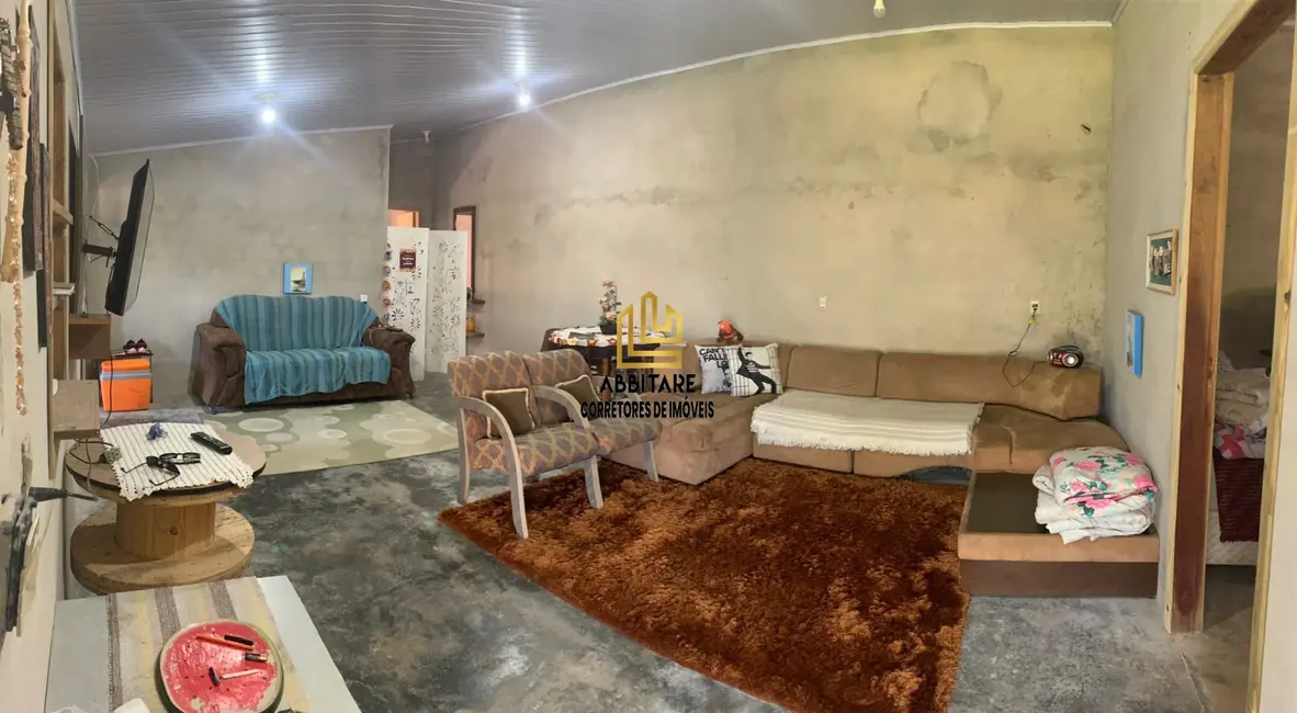 Foto 9 de Casa com 2 quartos à venda, 105m2 em Torres - RS