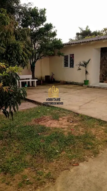 Casa com 3 quartos à venda, 96m2 em Torres - RS - imagem 3 Foto 3 de Casa com 3 quartos à venda, 96m2 em Torres - RS