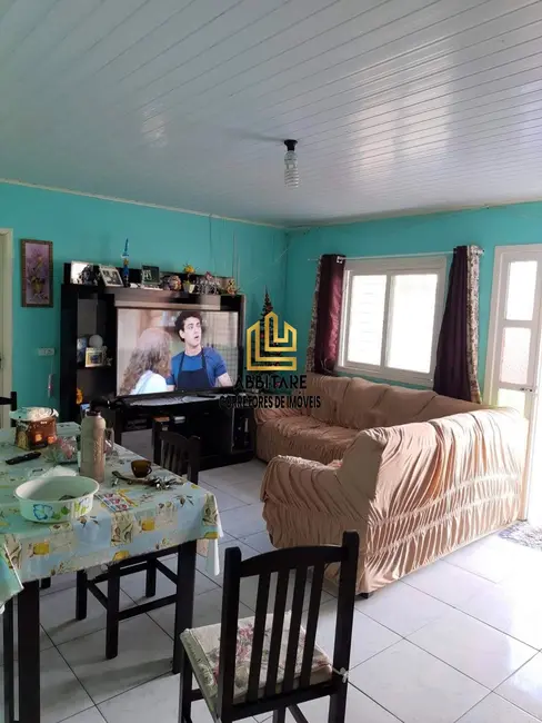 Casa com 3 quartos à venda, 96m2 em Torres - RS - imagem 8 Foto 8 de Casa com 3 quartos à venda, 96m2 em Torres - RS
