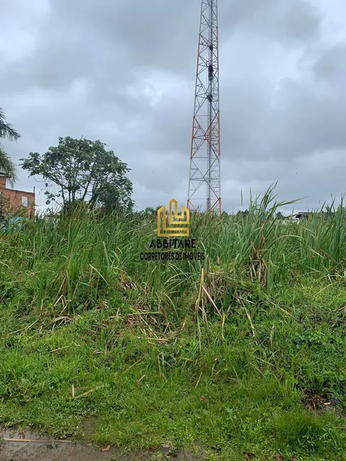 Foto 1 de Terreno / Lote à venda, 525m2 em Torres - RS