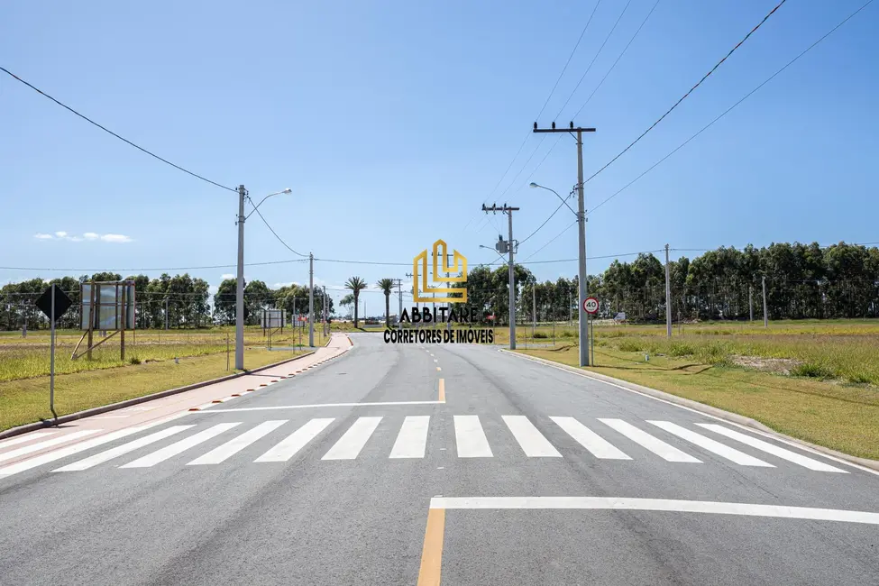 Foto 2 de Terreno / Lote à venda, 220m2 em Passo De Torres - SC