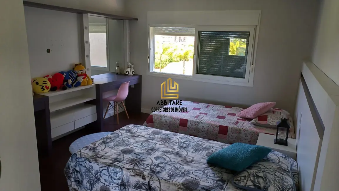 Foto 7 de Casa de Condomínio com 3 quartos à venda, 249m2 em Torres - RS