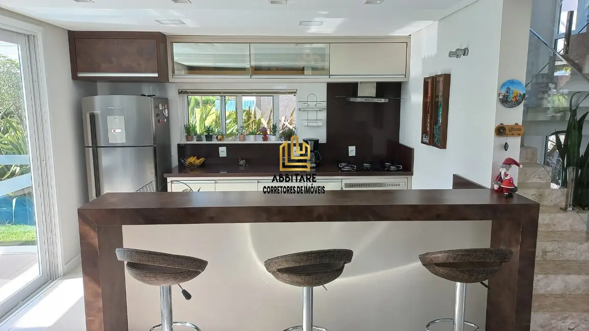 Foto 8 de Casa de Condomínio com 3 quartos à venda, 249m2 em Torres - RS