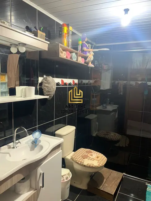 Casa com 5 quartos à venda, 150m2 em Torres - RS - imagem 6 Foto 6 de Casa com 5 quartos à venda, 150m2 em Torres - RS