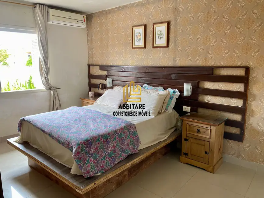 Casa com 6 quartos à venda, 217m2 em Torres - RS - imagem 9 Foto 9 de Casa com 6 quartos à venda, 217m2 em Torres - RS