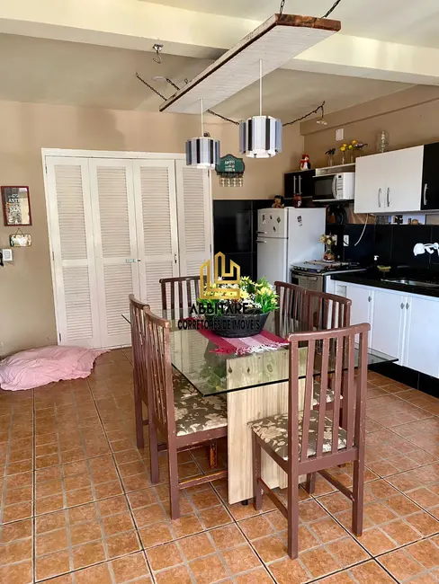 Casa com 6 quartos à venda, 217m2 em Torres - RS - imagem 5 Foto 5 de Casa com 6 quartos à venda, 217m2 em Torres - RS