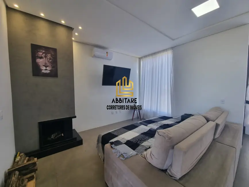 Foto 3 de Sobrado com 3 quartos à venda, 152m2 em Passo De Torres - SC