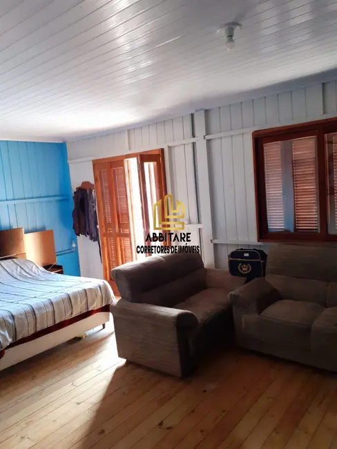 Casa com 4 quartos à venda, 200m2 em Torres - RS - imagem 7 Foto 7 de Casa com 4 quartos à venda, 200m2 em Torres - RS