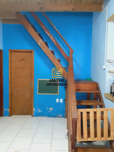 Casa com 4 quartos à venda, 200m2 em Torres - RS - imagem 4 Foto 4 de Casa com 4 quartos à venda, 200m2 em Torres - RS