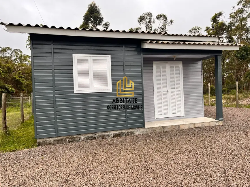 Foto 1 de Casa com 2 quartos à venda, 45m2 em Passo De Torres - SC