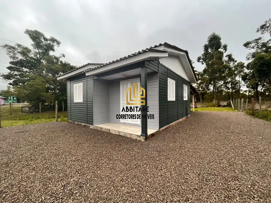 Foto 2 de Casa com 2 quartos à venda, 45m2 em Passo De Torres - SC