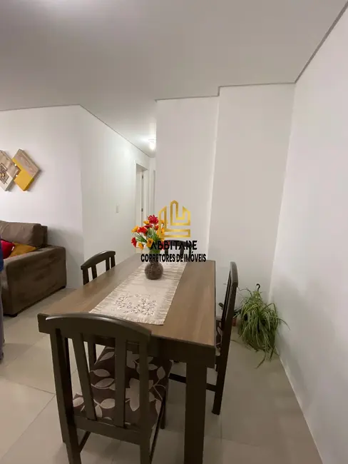 Foto 6 de Apartamento com 2 quartos à venda, 58m2 em Torres - RS