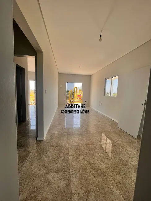 Foto 2 de Casa com 3 quartos à venda, 99m2 em Torres - RS