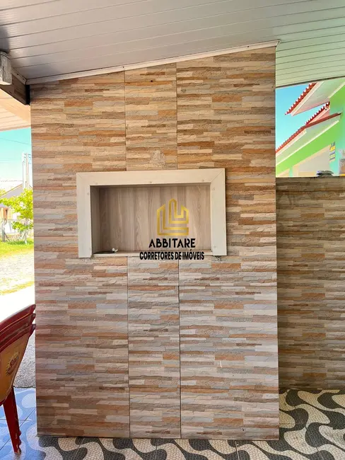 Casa com 2 quartos à venda, 107m2 em Torres - RS - imagem 4 Foto 4 de Casa com 2 quartos à venda, 107m2 em Torres - RS