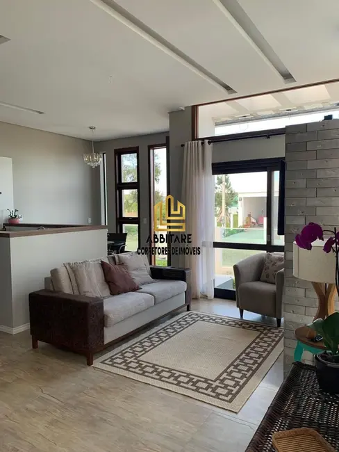 Foto 2 de Casa com 3 quartos à venda, 140m2 em Passo De Torres - SC