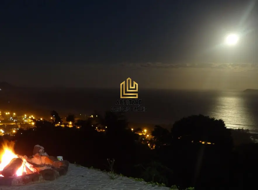 Sala Comercial com 3 quartos à venda, 220m2 em Garopaba - SC - imagem 8 Foto 8 de Sala Comercial com 3 quartos à venda, 220m2 em Garopaba - SC