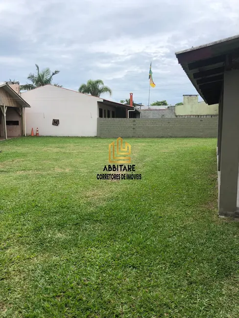 Foto 3 de Sala Comercial à venda, 2426m2 em Torres - RS