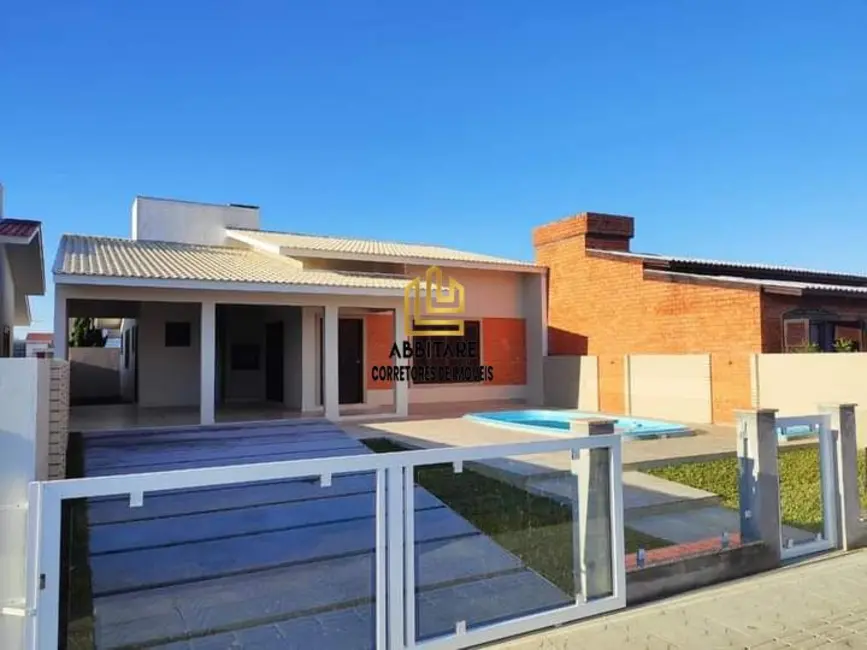 Foto 1 de Casa com 3 quartos à venda, 137m2 em Passo De Torres - SC