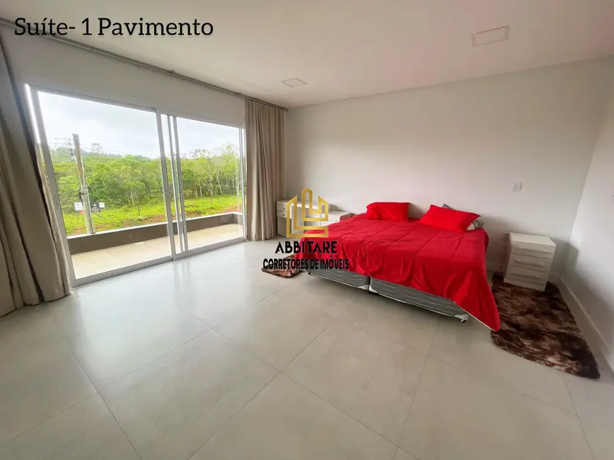 Foto 6 de Casa com 4 quartos à venda, 185m2 em Torres - RS