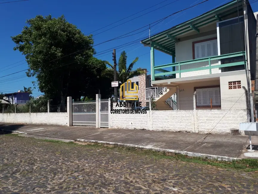 Terreno / Lote à venda, 750m2 em Torres - RS - imagem 3 Foto 3 de Terreno / Lote à venda, 750m2 em Torres - RS