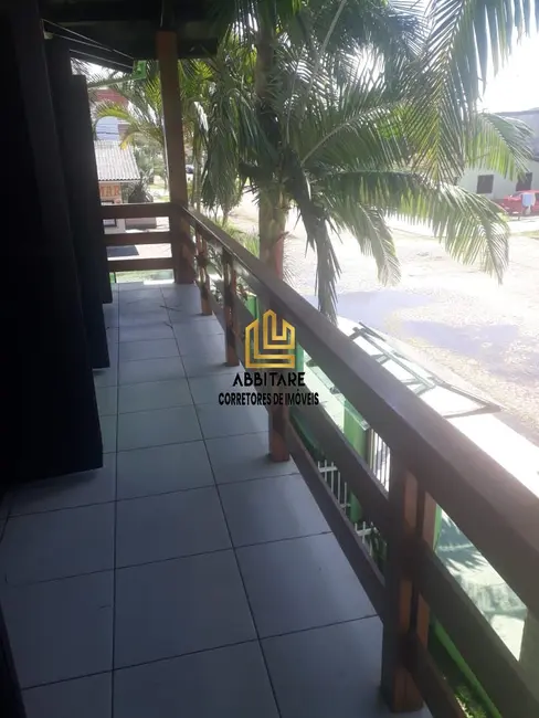 Casa com 6 quartos à venda, 79m2 em Centro, Torres - RS - imagem 9 Foto 9 de Casa com 6 quartos à venda, 79m2 em Centro, Torres - RS