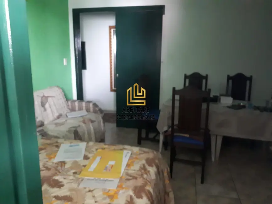 Casa com 3 quartos à venda, 389m2 em Torres - RS - imagem 9 Foto 9 de Casa com 3 quartos à venda, 389m2 em Torres - RS