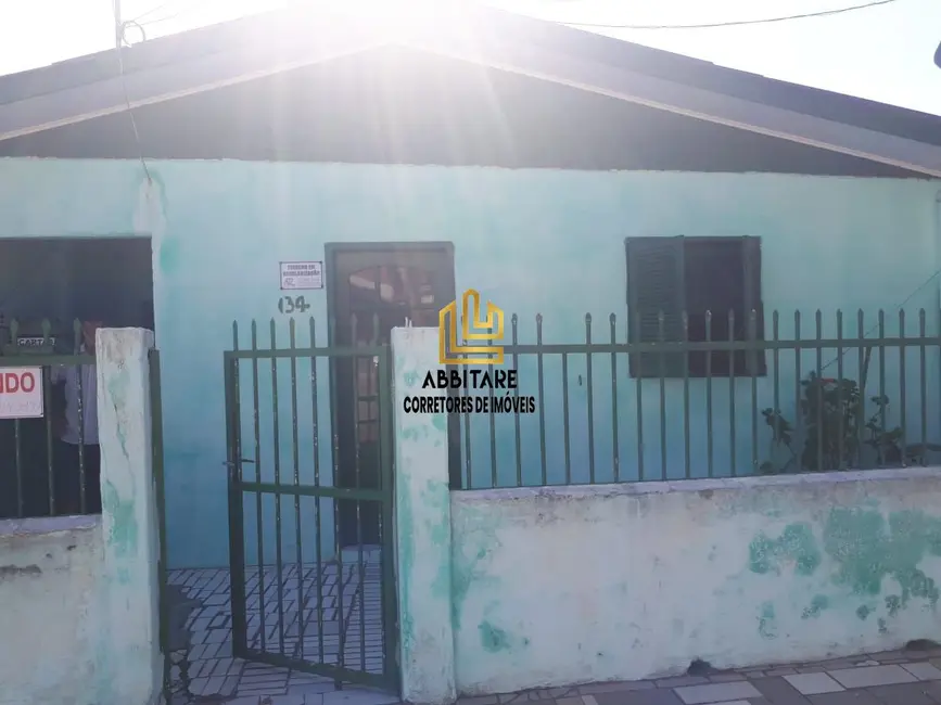 Foto 1 de Casa com 4 quartos à venda, 114m2 em Torres - RS