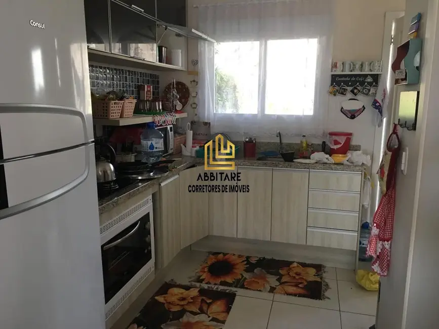 Sobrado com 3 quartos à venda, 79m2 em Torres - RS - imagem 4 Foto 4 de Sobrado com 3 quartos à venda, 79m2 em Torres - RS