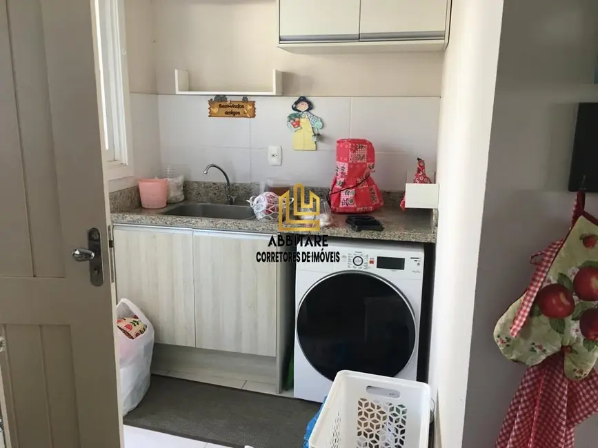 Sobrado com 3 quartos à venda, 79m2 em Torres - RS - imagem 5 Foto 5 de Sobrado com 3 quartos à venda, 79m2 em Torres - RS