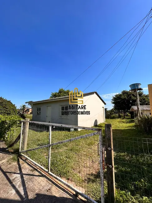 Casa com 3 quartos à venda, 89m2 em Torres - RS - imagem 1 Foto 1 de Casa com 3 quartos à venda, 89m2 em Torres - RS
