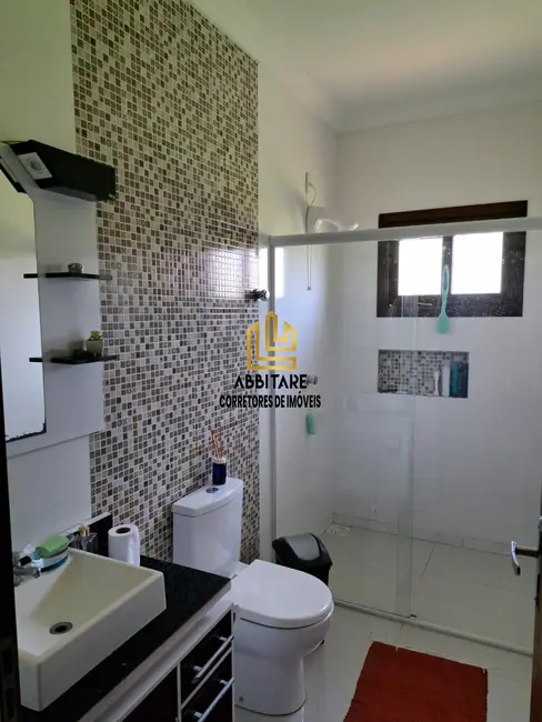 Casa com 3 quartos à venda, 219m2 em Torres - RS - imagem 4 Foto 4 de Casa com 3 quartos à venda, 219m2 em Torres - RS