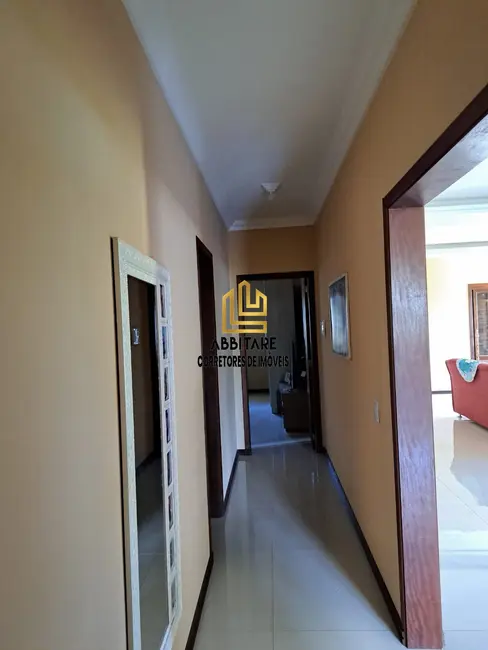 Casa com 3 quartos à venda, 219m2 em Torres - RS - imagem 5 Foto 5 de Casa com 3 quartos à venda, 219m2 em Torres - RS