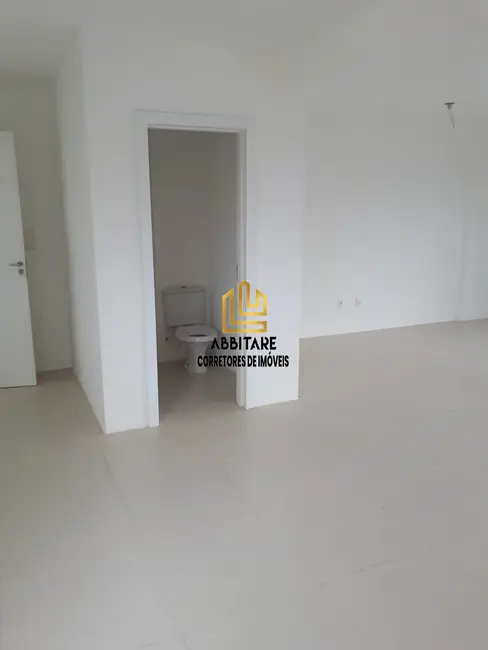 Sala Comercial com 1 quarto à venda, 50m2 em Centro, Torres - RS - imagem 5 Foto 5 de Sala Comercial com 1 quarto à venda, 50m2 em Centro, Torres - RS