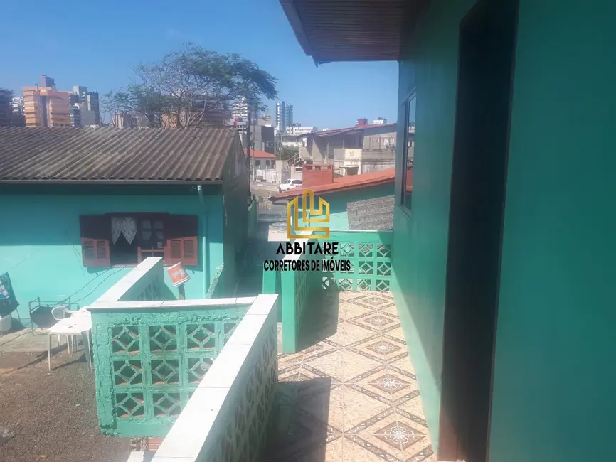 Casa com 6 quartos à venda, 71m2 em Torres - RS - imagem 6 Foto 6 de Casa com 6 quartos à venda, 71m2 em Torres - RS