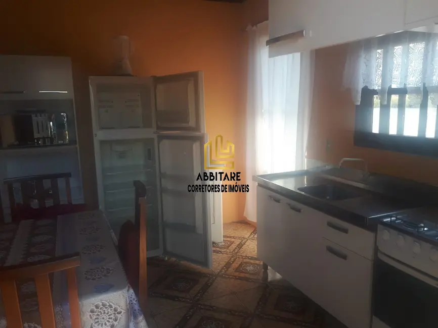 Casa com 6 quartos à venda, 71m2 em Torres - RS - imagem 9 Foto 9 de Casa com 6 quartos à venda, 71m2 em Torres - RS