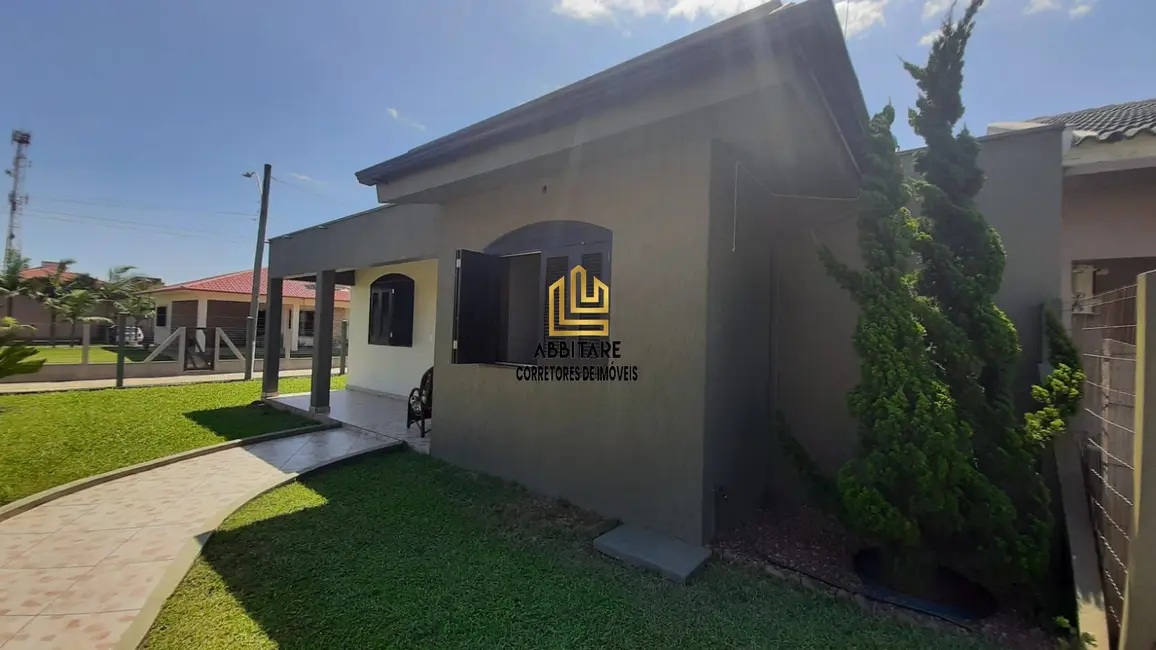 Casa com 2 quartos à venda, 160m2 em Torres - RS - imagem 3 Foto 3 de Casa com 2 quartos à venda, 160m2 em Torres - RS