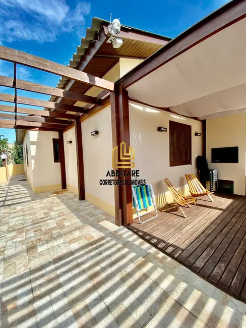 Casa com 2 quartos à venda, 69m2 em Torres - RS - imagem 8 Foto 8 de Casa com 2 quartos à venda, 69m2 em Torres - RS