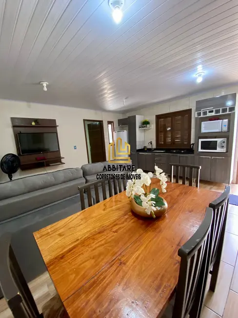 Casa com 2 quartos à venda, 69m2 em Torres - RS - imagem 1 Foto 1 de Casa com 2 quartos à venda, 69m2 em Torres - RS